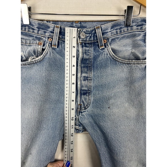 Vintage Levis 501 XX Jeans Mens 32x34 Light Blue Denim Made USA Distressed 90s - Picture 8 of 11